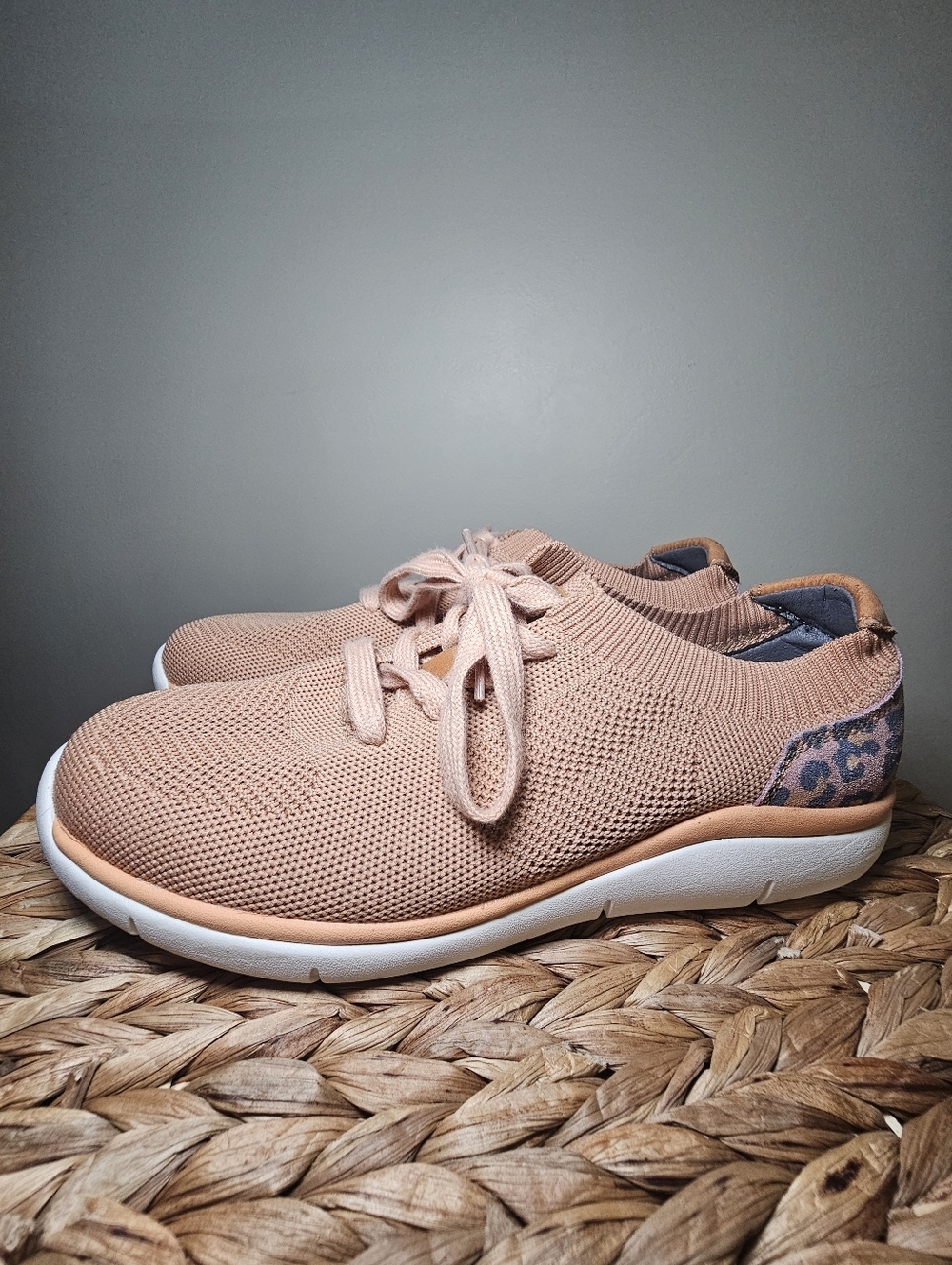 Propét Sachi Slip-On Sneaker Apricot Knit Leopard Accent Comfort Shoes 8.5